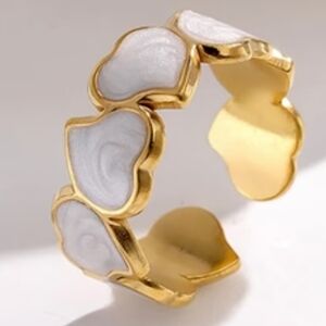 White marble ring